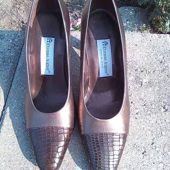 ETIENNE AIGNER, 2 toned women's leather pumps (Bronze/Gold mix) - Picture 4 of 12